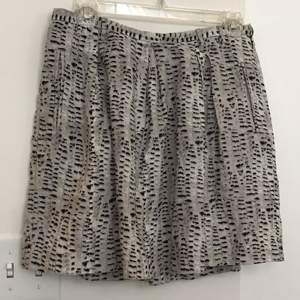 Grey and black linen Madewell skirt